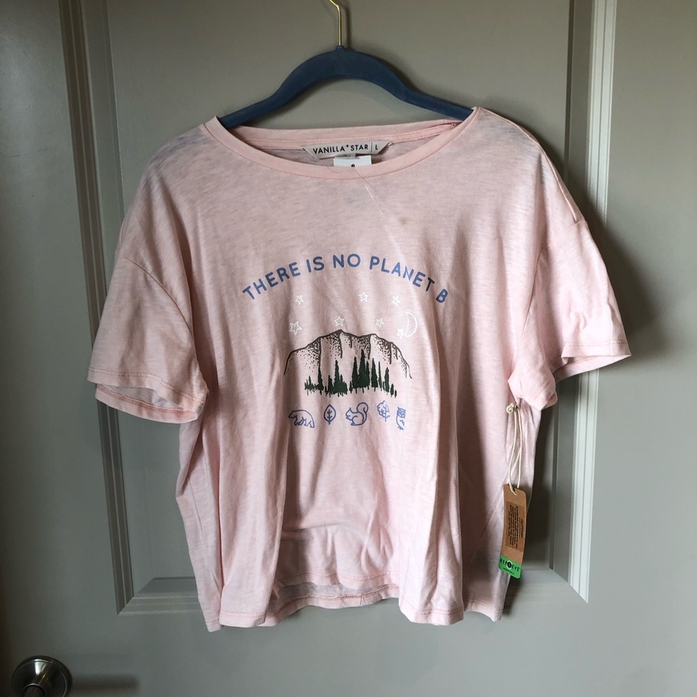 BRANS NEW: Pink Crop Top “there is no planet b”